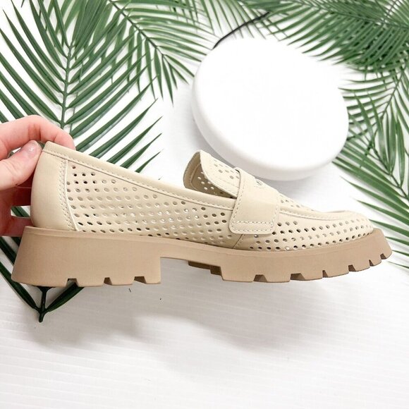 Dolce Vita Ersula Ivory Ecru Perforated Moc Toe Chunky Lug Loafer Size 6.5 NWOB - Picture 11 of 12